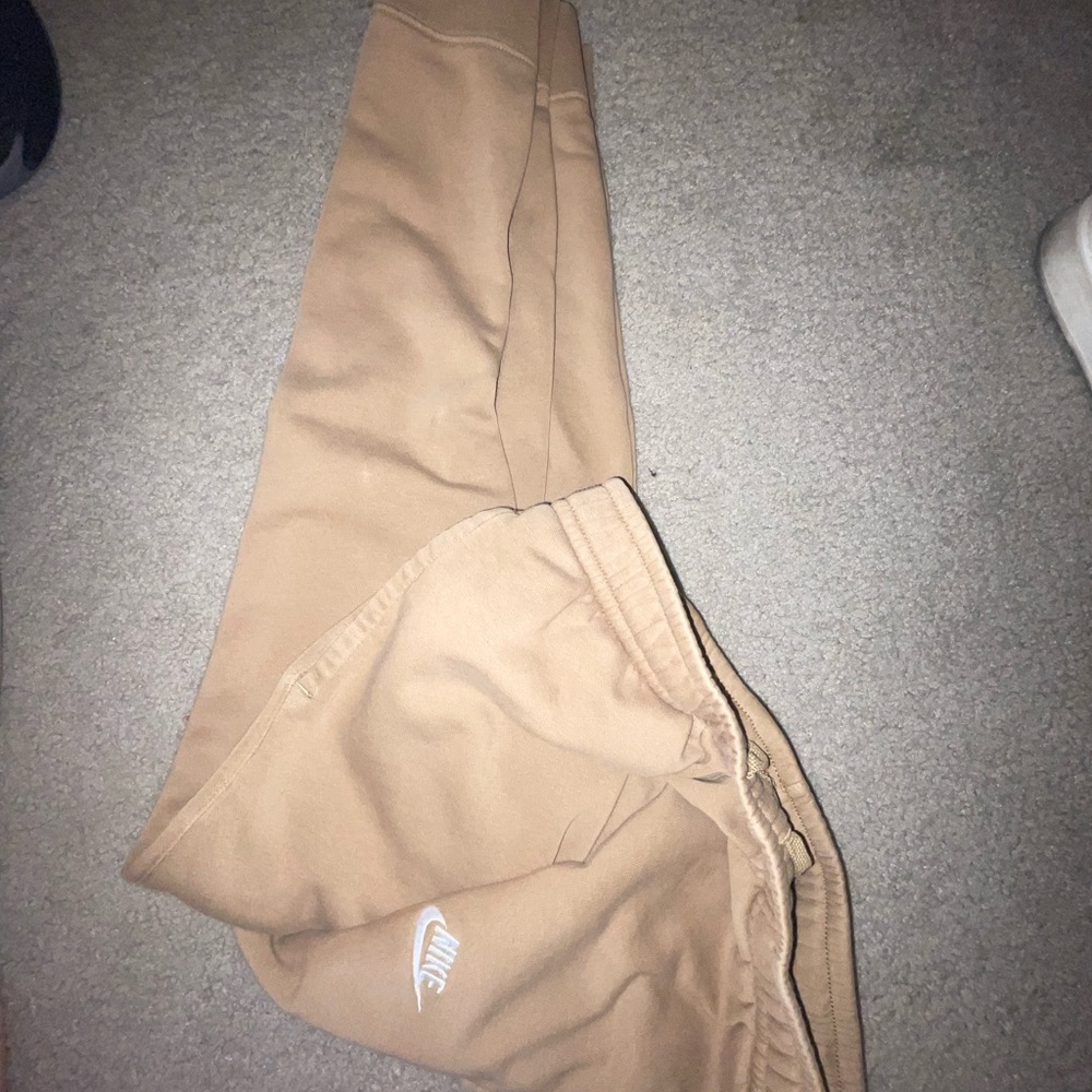 Nike jogger lot